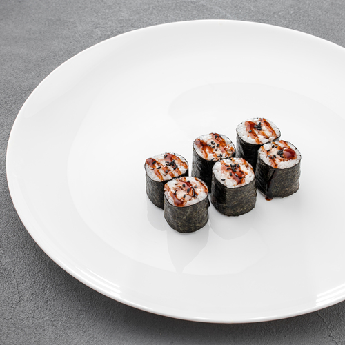 Order Maki roll with eel