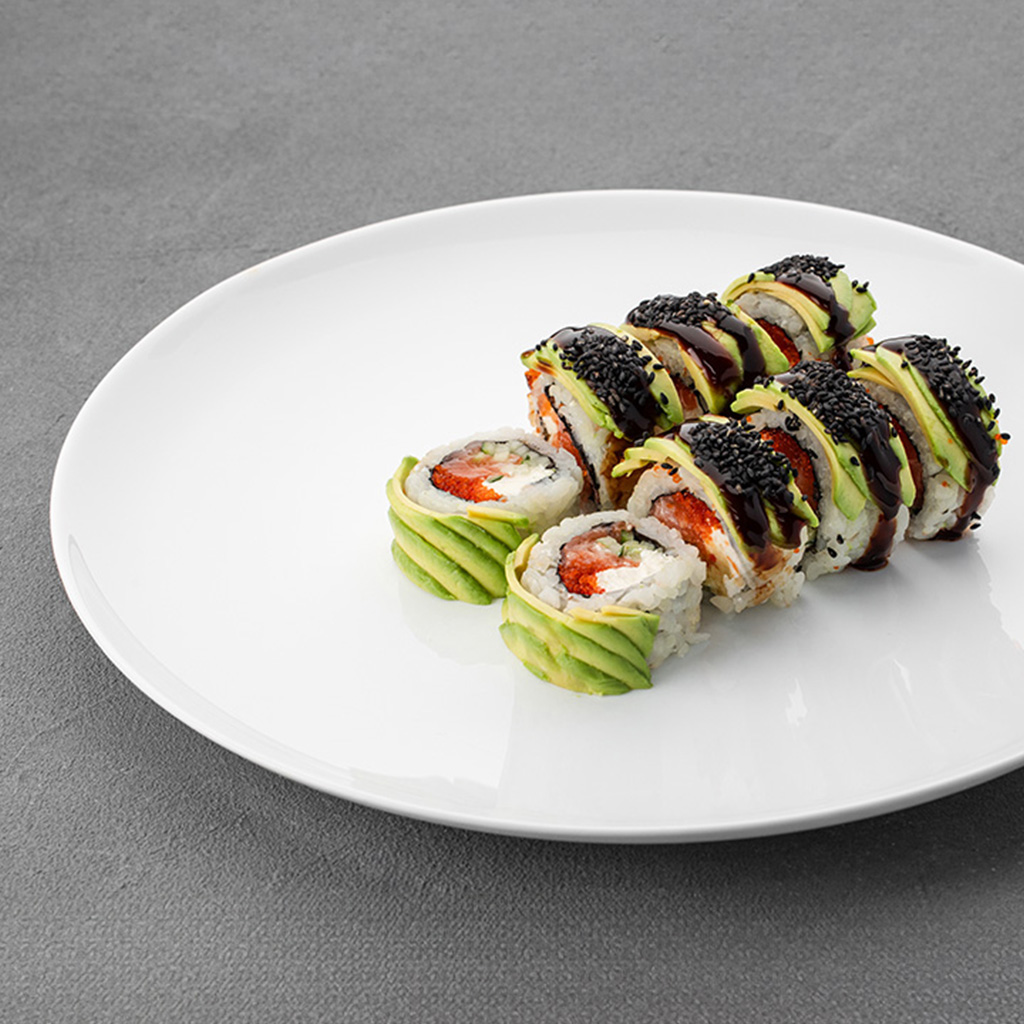 Philadelphia roll con aguacate y salmon