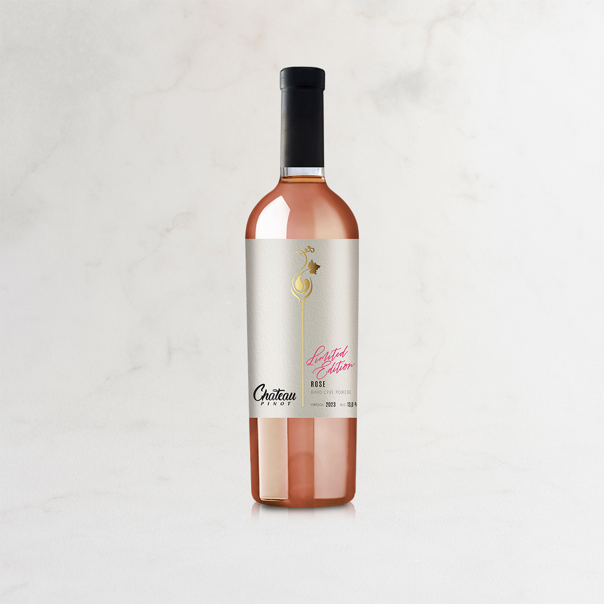 Order Dry rosé wine Rose Chateau Pinot Limited Edition Rose Chateau 0.75L