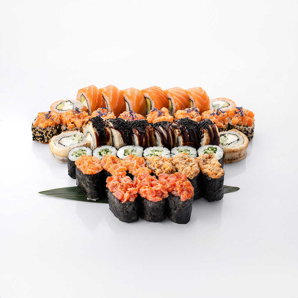Set for three persons